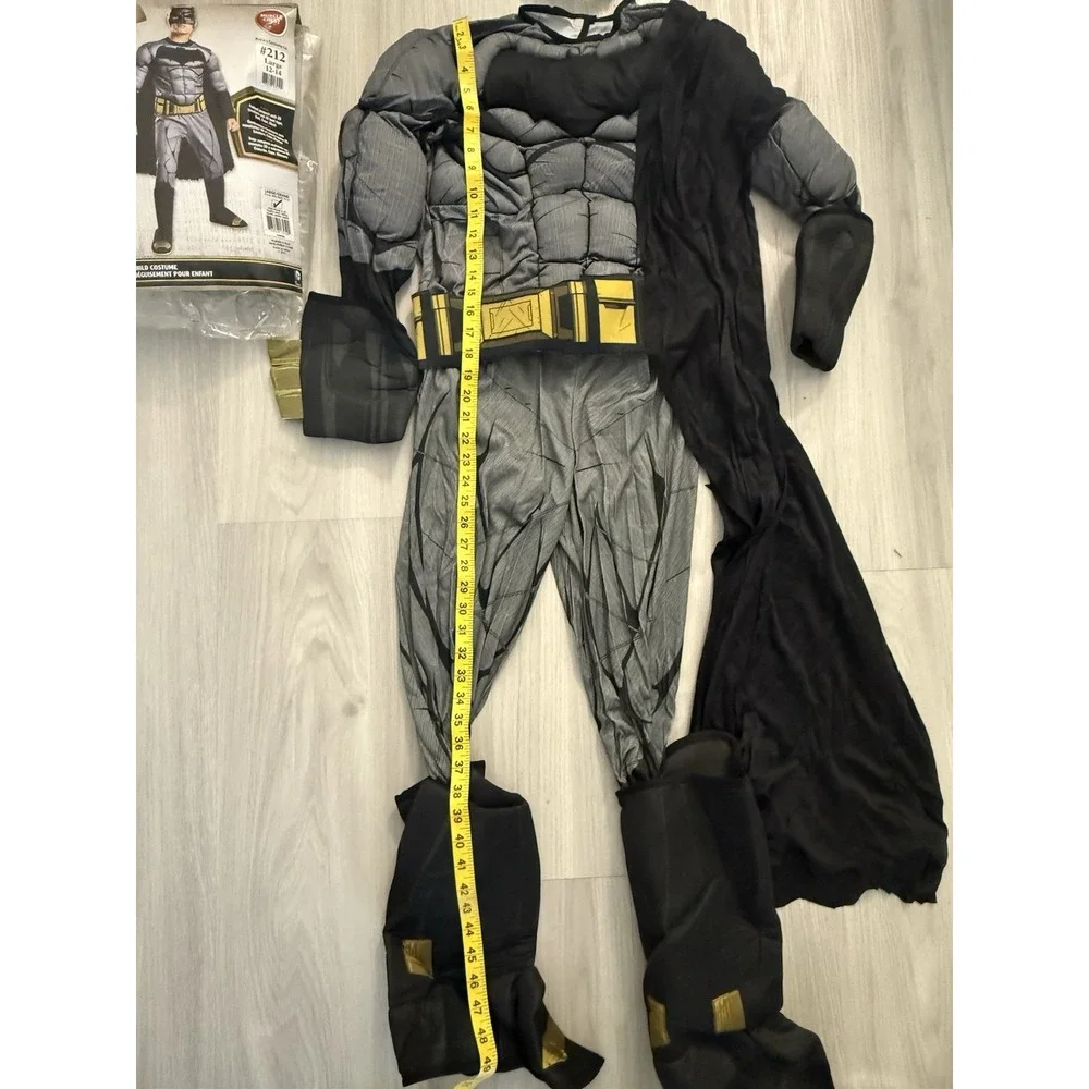 Deluxe Muscle Chest  Batman Child Halloween Costume size Large 12-14 Rubies